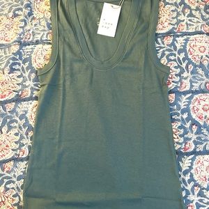 A new day target tank- green blue tank